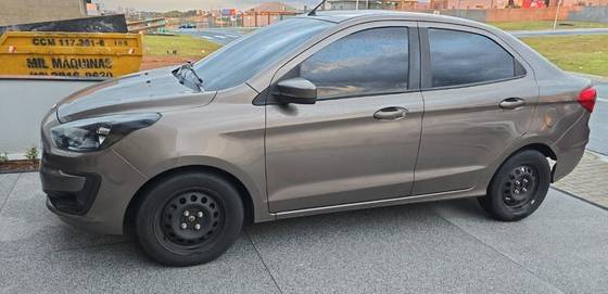 FORD KA 1.5 TI-VCT FLEX SE PLUS SEDAN AUTOMÁTICO